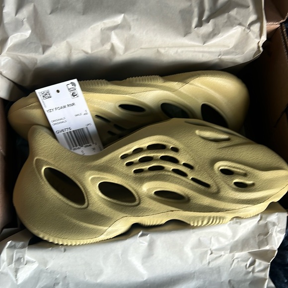 Yeezy Foam Runners